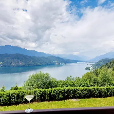 Panoramasuite Am Millstaettersee Apartment